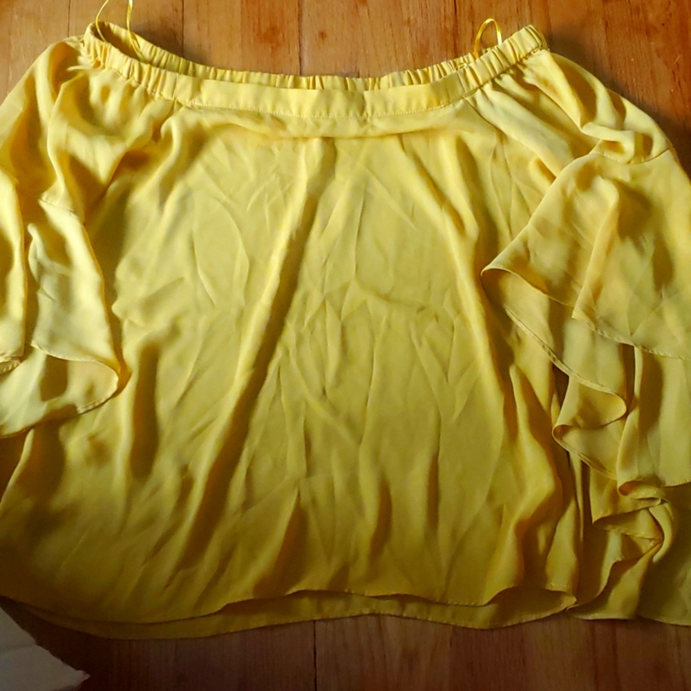 Yellow rose+olive off the shoulder top
